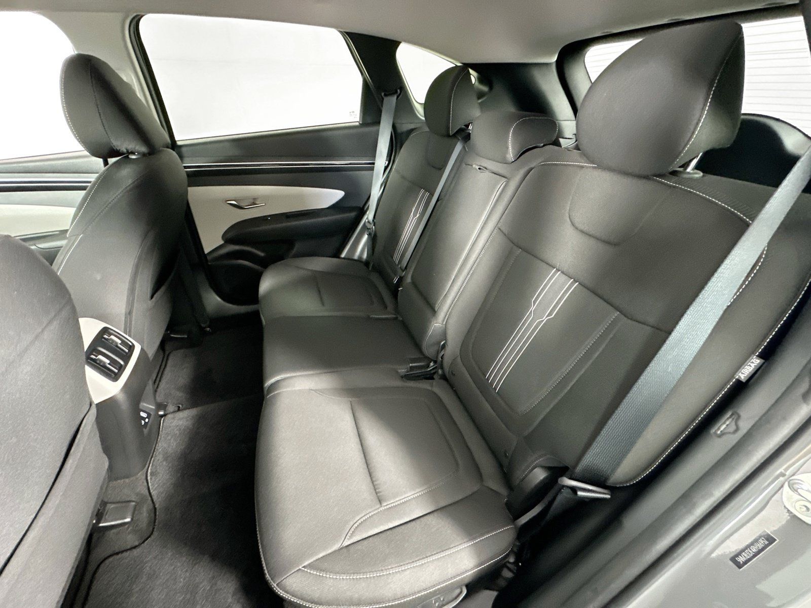 Used 2024 Hyundai Tucson SEL FWD image 23