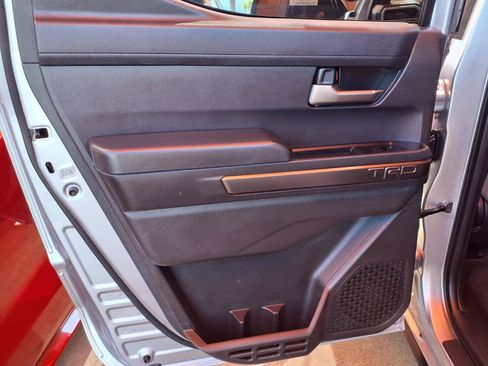 Certified 2025 Toyota Tacoma TRD Sport AWD/4WD image 10