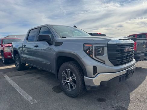 Used 2024 GMC Sierra 1500 Pro w/ Pro Value Package image 3