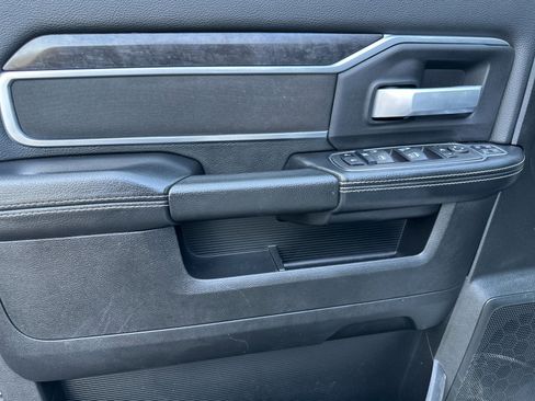 Used 2024 RAM 3500 Big Horn image 11