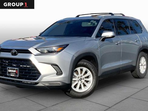 Certified 2026 Toyota Grand Highlander FWD image 1