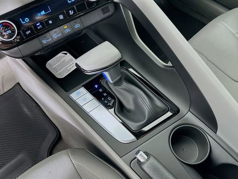 New 2026 Hyundai Elantra Sport FWD image 14