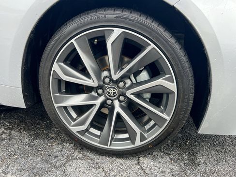 Used 2022 Toyota Corolla SE FWD image 9