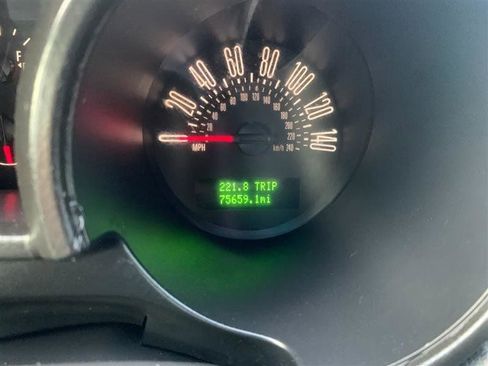 Used 2009 Ford Mustang GT image 32