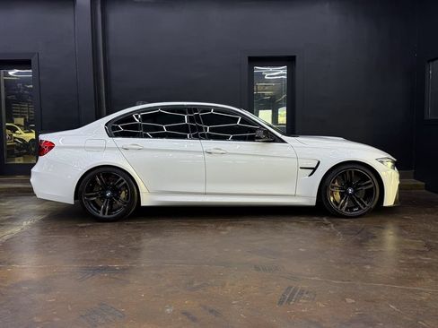 Used 2017 BMW M3 RWD image 10