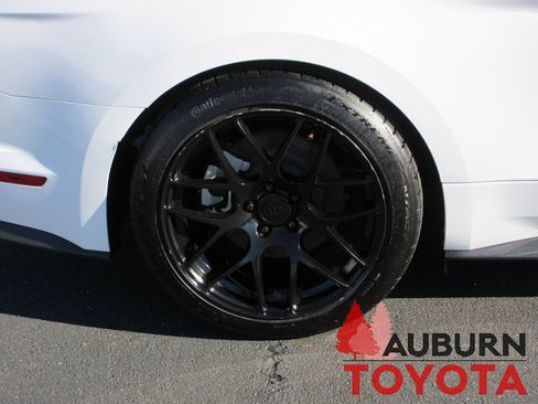 Used 2019 Ford Mustang GT image 4