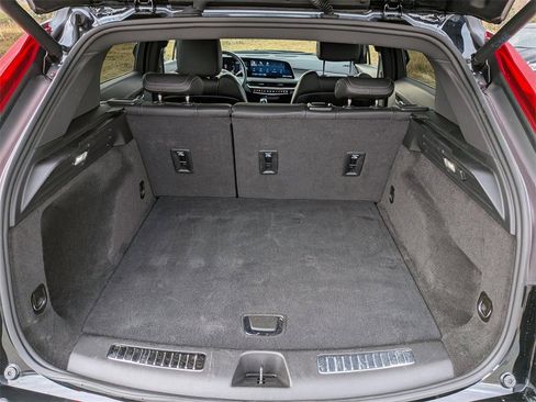 Certified 2025 Cadillac XT4 Premium Luxury image 15