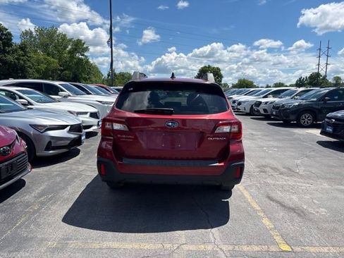 Used 2018 Subaru Outback 2.5i Premium AWD/4WD image 8