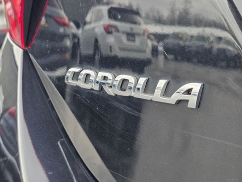 Used 2014 Toyota Corolla LE image 17