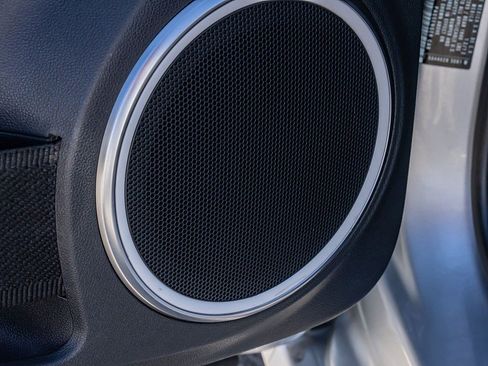 Used 2013 Volkswagen Beetle 2.5 image 34