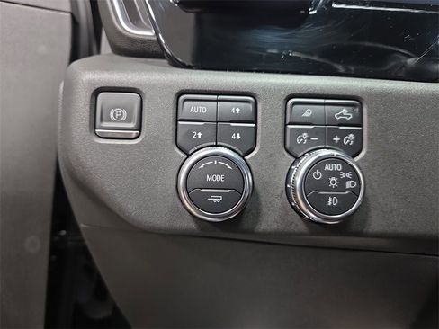 Certified 2022 GMC Sierra 1500 SLT w/ SLT Premium Plus Package image 25