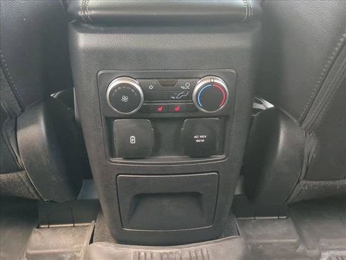 Used 2022 Ford Explorer Limited w/ Hybrid Equipment Group 310A RWD image 19