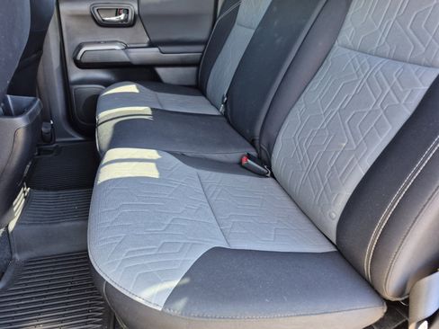 Used 2023 Toyota Tacoma TRD Off-Road w/ Black Out Package (TMS) image 17