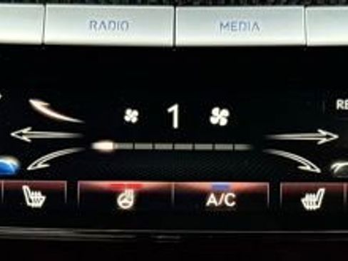 Used 2023 Genesis G80 3.5T Sport image 33