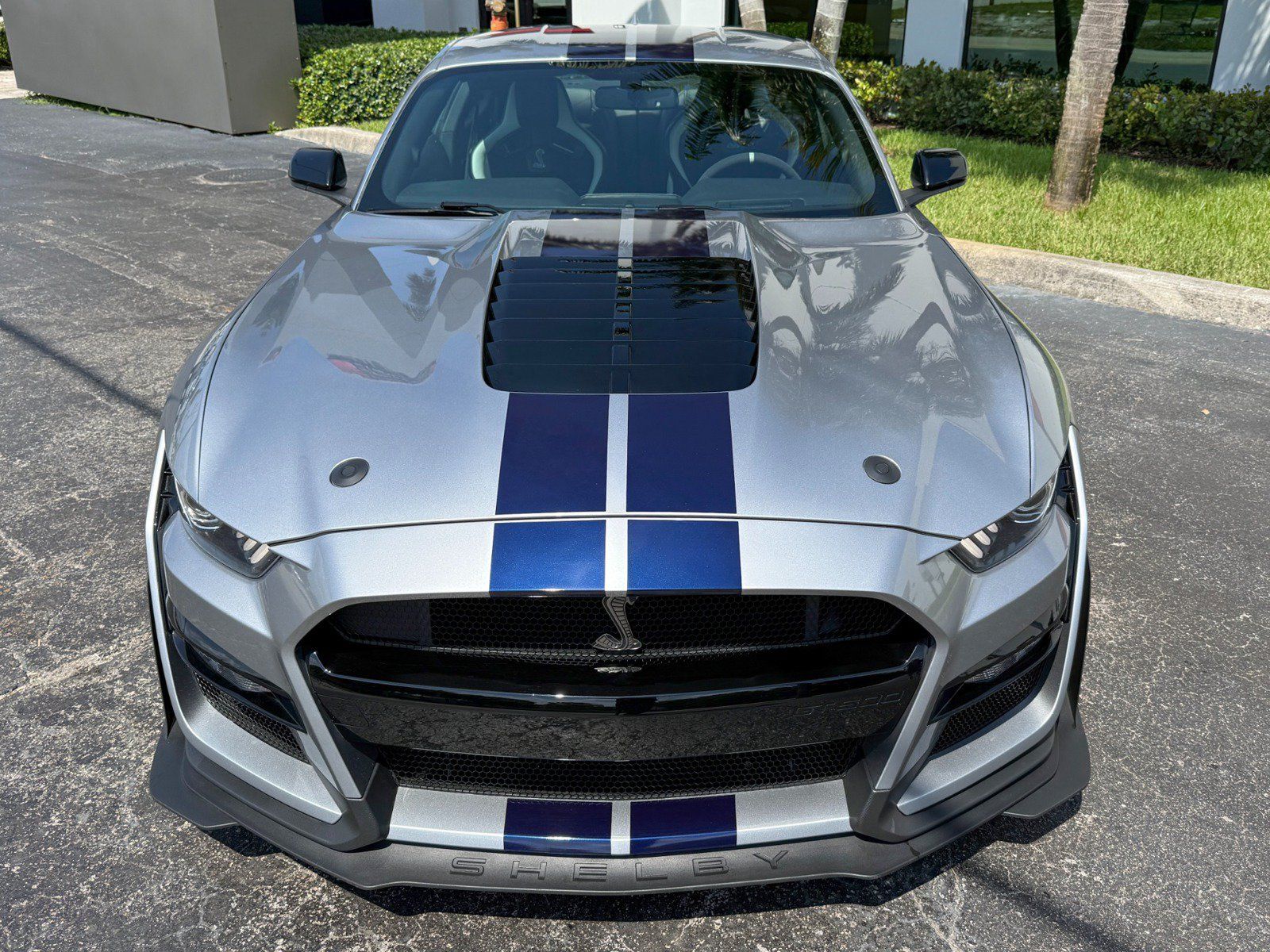 Used 2022 Ford Mustang Shelby GT500 w/ Handling Package RWD image 8