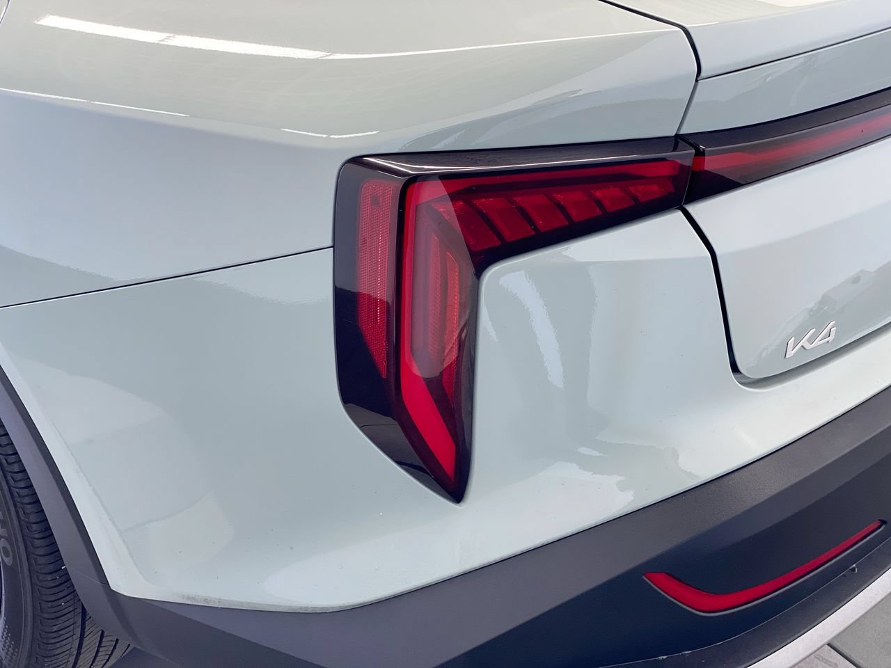 Certified 2025 Kia K4 FWD image 9