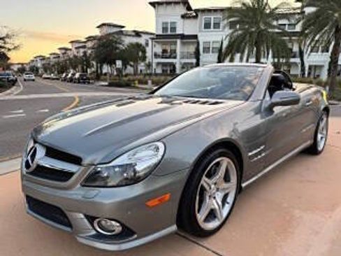 Used 2009 Mercedes-Benz SL 550 SL 550 2dr Convertible image 16