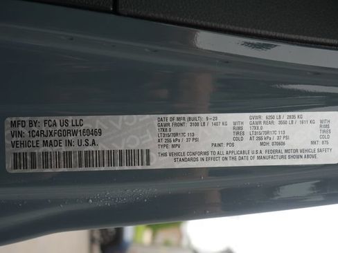 Used 2024 Jeep Wrangler Unlimited Rubicon AWD/4WD image 28