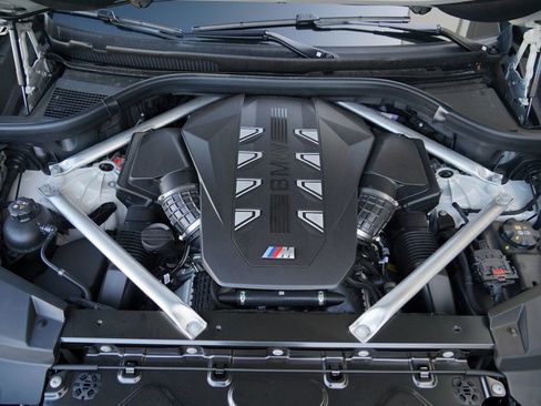 New 2026 BMW X6 M60i AWD/4WD image 21