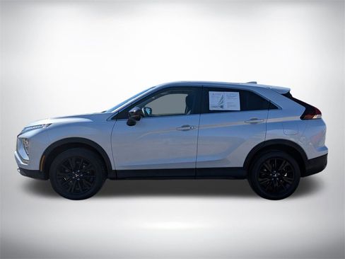 Used 2024 Mitsubishi Eclipse Cross LE image 6