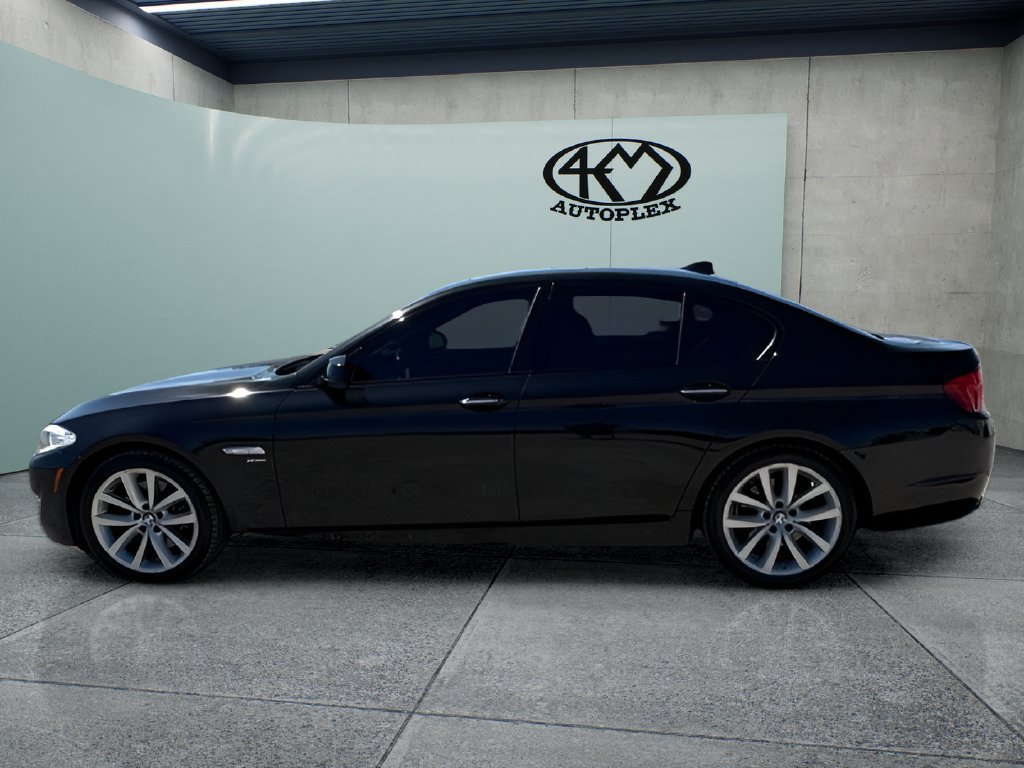 Used 2012 BMW 535i xDrive Sedan AWD/4WD image 7