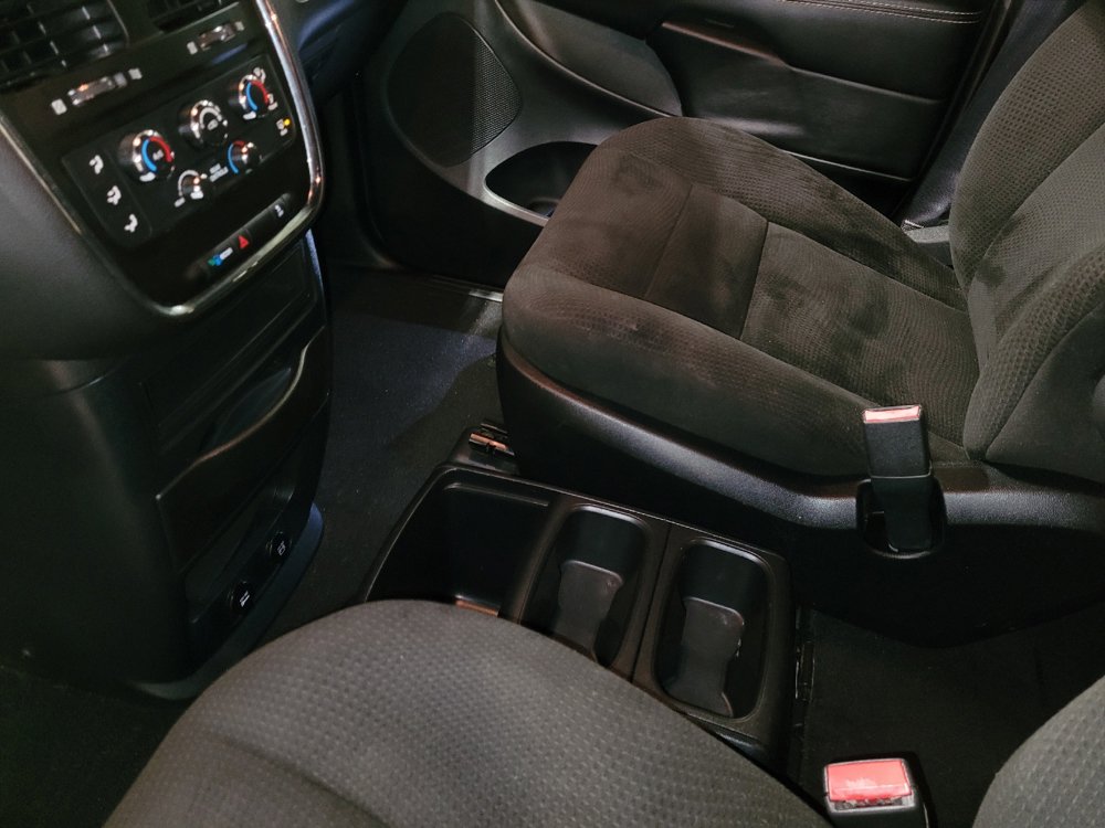 Used 2015 Dodge Grand Caravan SE w/ Quick Order Package 29E SE FWD image 26
