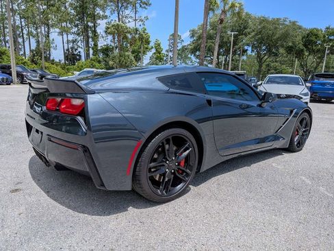Used 2019 Chevrolet Corvette Stingray Coupe w/ Carbon Flash Badge Package RWD image 3