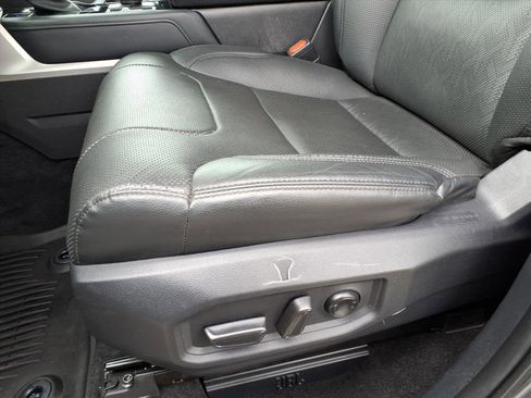 Used 2022 Toyota Tundra Limited w/ TRD Off-Road Package image 16