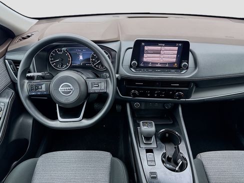 Used 2021 Nissan Rogue S image 14