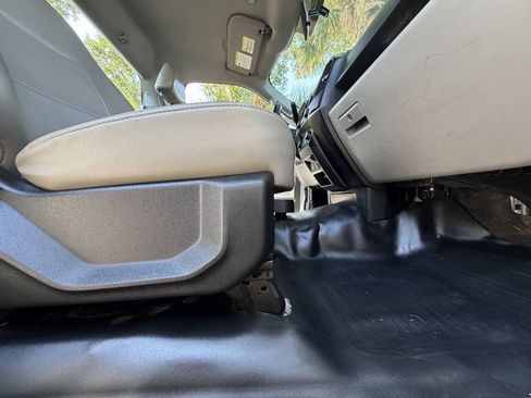 Used 2016 Ford F150 XL RWD image 13