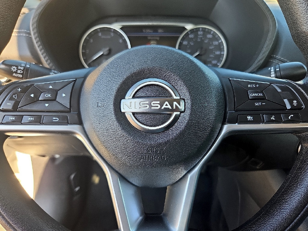 Used 2024 Nissan Sentra SV FWD image 23
