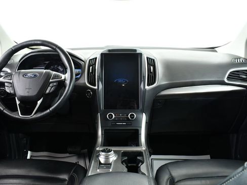 Used 2022 Ford Edge SEL w/ Convenience Package image 7