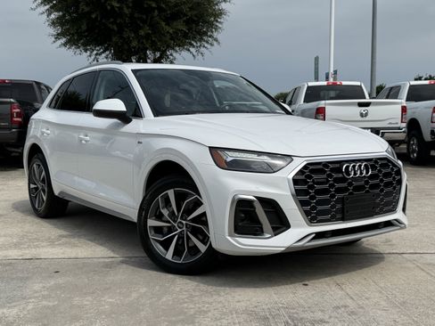 Used 2023 Audi Q5 2.0T Premium Plus AWD/4WD image 2
