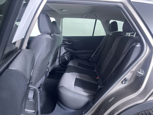 Used 2022 Subaru Outback Premium image 23