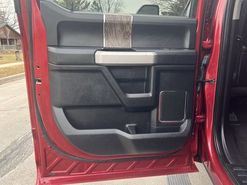 Used 2019 Ford F250 Lariat AWD/4WD image 22