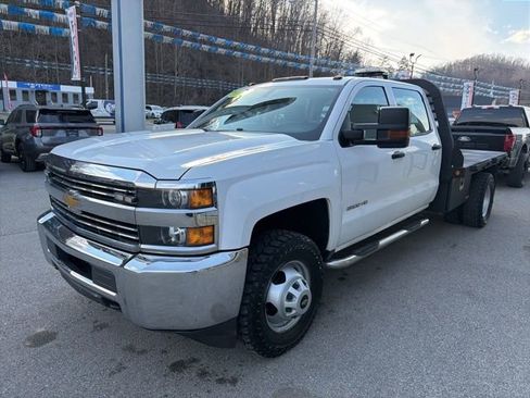 Used 2017 Chevrolet Silverado 3500 W/T w/ WT Convenience Package image 5
