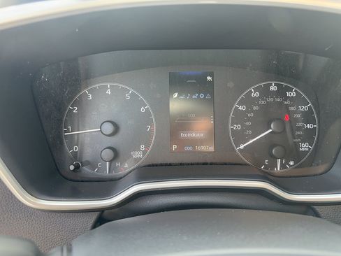 Certified 2024 Toyota Corolla SE FWD image 12
