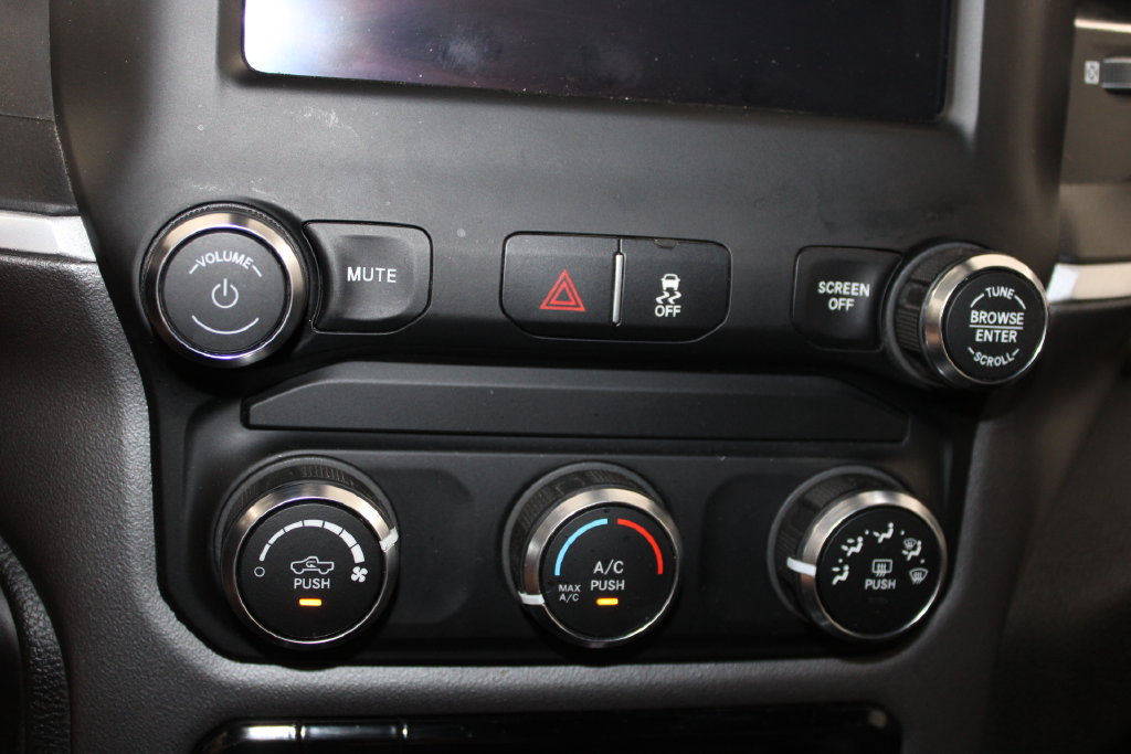 Used 2022 RAM 2500 Big Horn AWD/4WD image 43