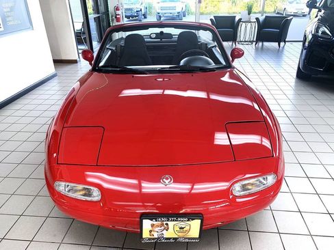 Used 1996 MAZDA MX-5 Miata RWD image 4