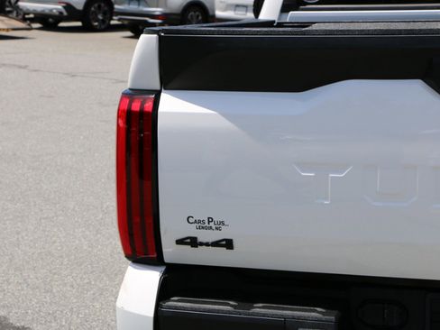 Used 2025 Toyota Tundra SR w/ SR Tow Package AWD/4WD image 5