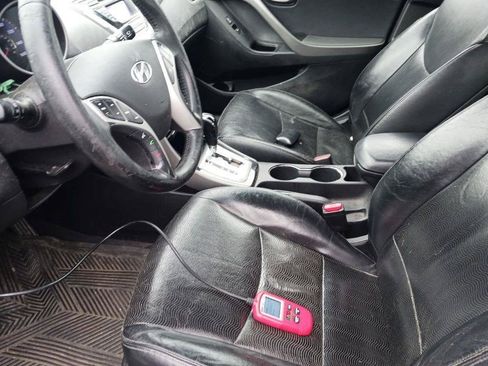 Used 2011 Hyundai Elantra Limited FWD image 6