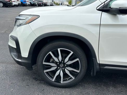 Used 2019 Honda Pilot Touring image 7