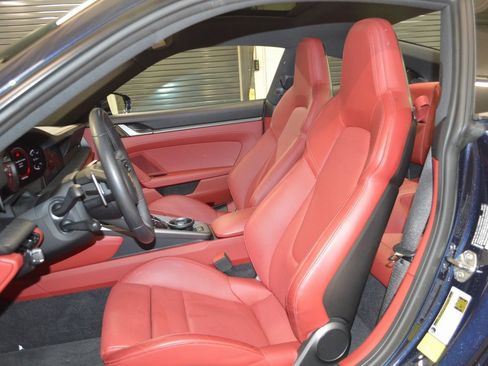 Certified 2021 Porsche 911 Carrera image 5