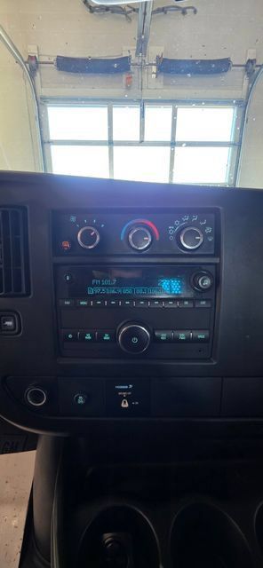 Used 2021 Chevrolet Express 2500 w/ Driver Convenience Package RWD image 17