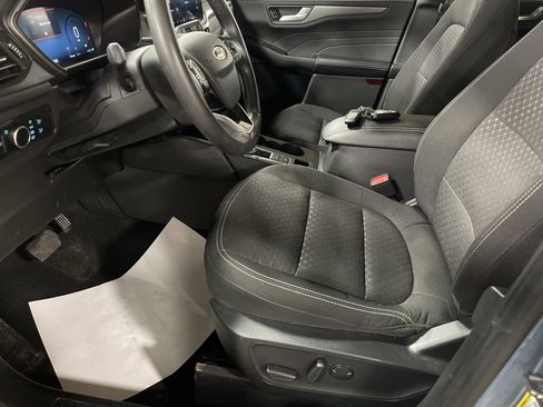 Used 2024 Ford Escape Active w/ Tech Pack #2 image 9