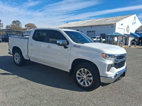 Certified 2026 Chevrolet Silverado 1500 LT image 10