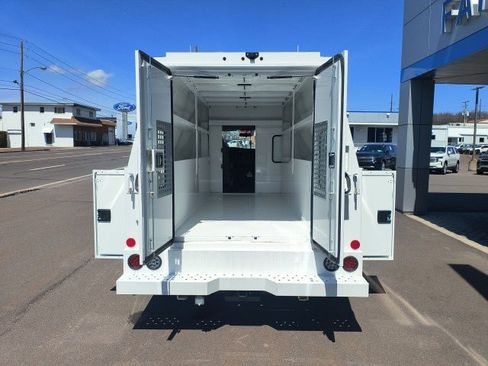 New 2024 Chevrolet Express 3500 w/ Power Convenience Package RWD image 24