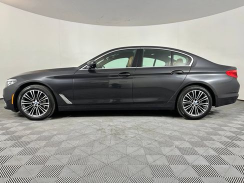 Used 2019 BMW 530i xDrive w/ Convenience Package AWD/4WD image 16