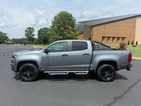 Used 2021 Chevrolet Colorado LT w/ Redline Special Edition AWD/4WD image 4