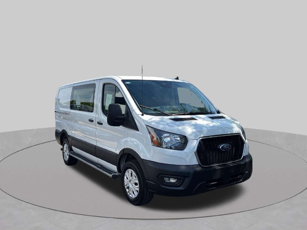Used 2025 Ford Transit 250 Low Roof w/ Exterior Upgrade Package RWD image 2